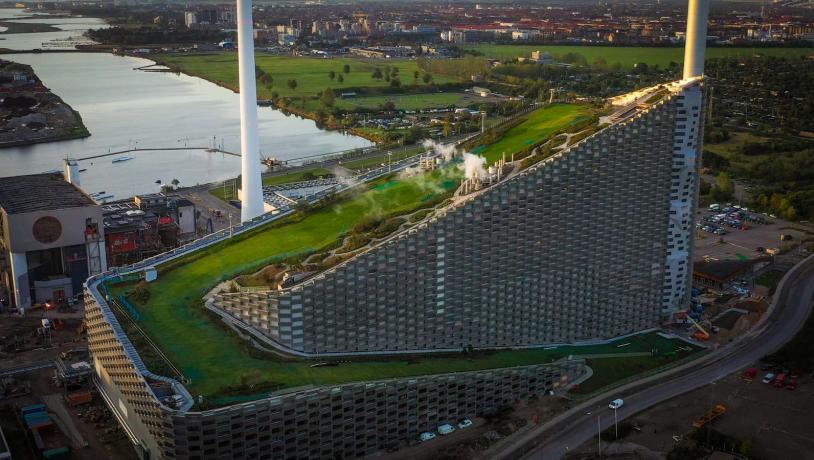 Ta en dag i skidbacken på CopenHill